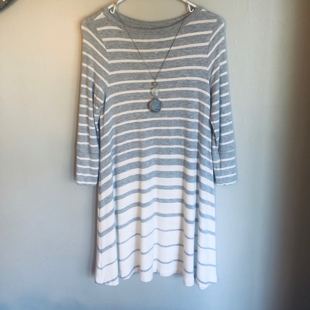 Sale⭐️Lou & Grey Signature Soft Dress